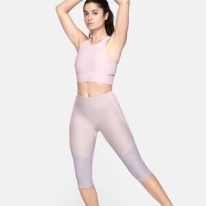 Outdoor Voices Tri Tone Knee Cap Dipped Capri Color Block Leggings Size XS